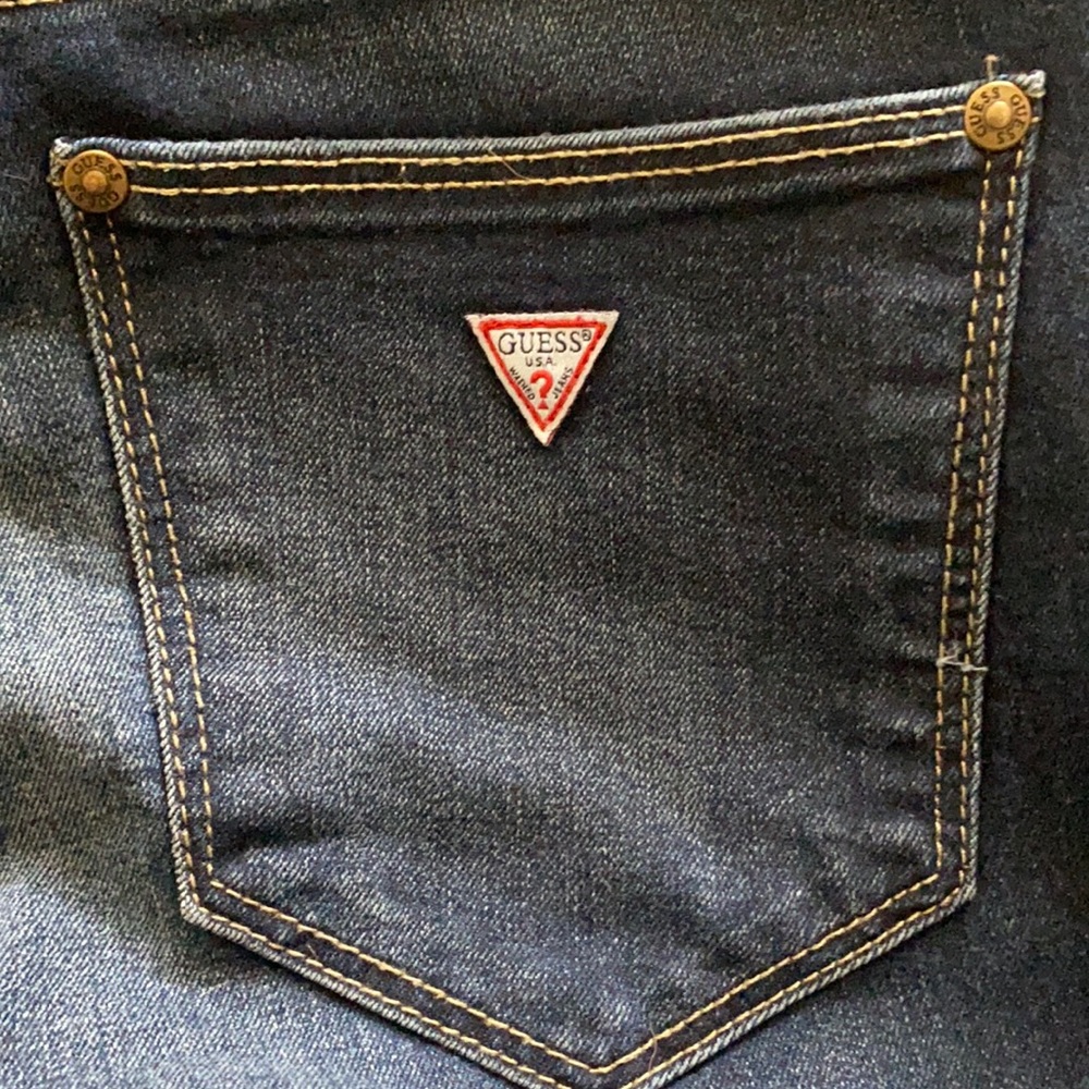 EUC GUESS JEANS